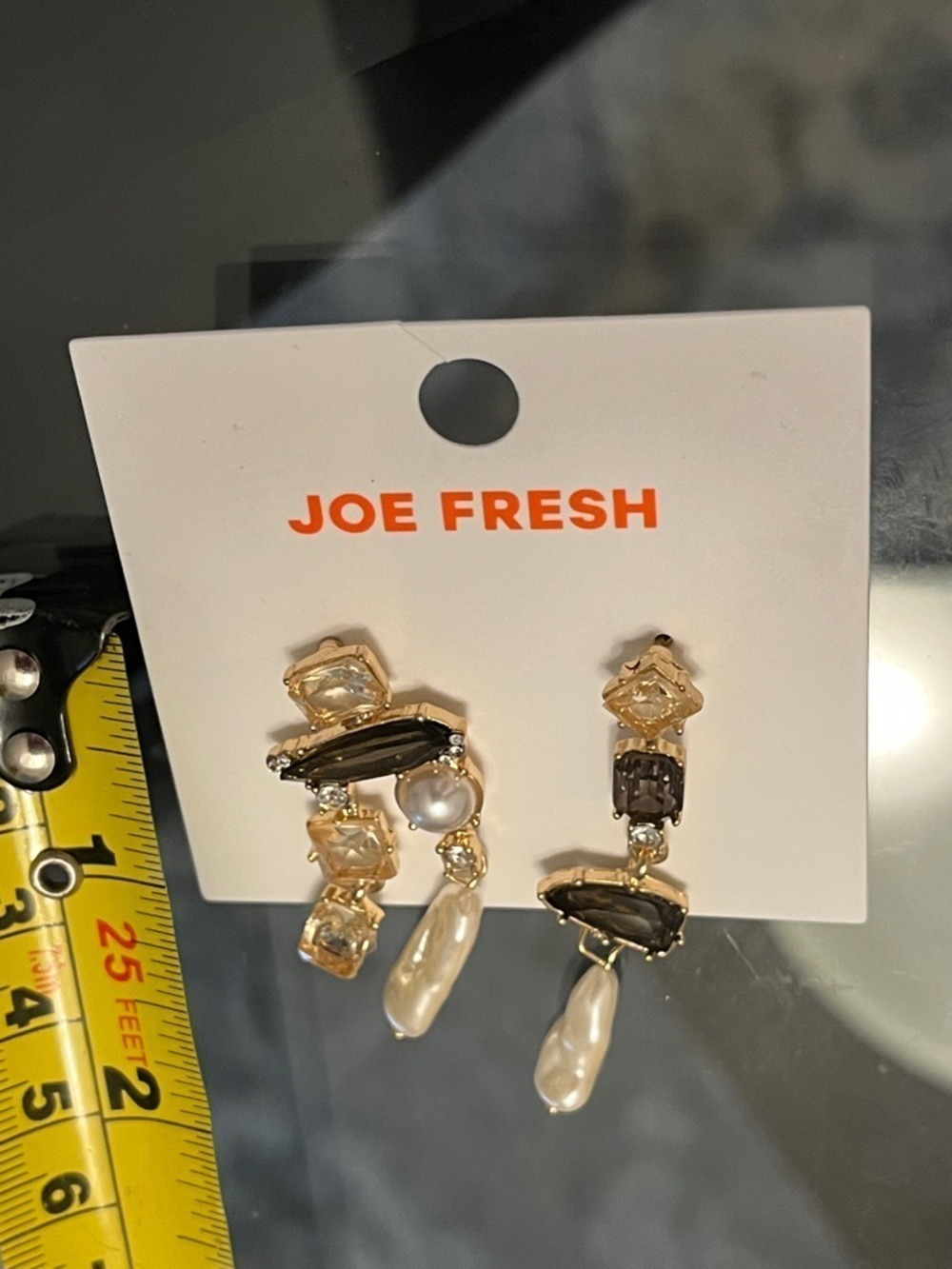 ๐CLEARANCE - E68 NWT JOE FRESH Goldtone Black Pearl Inukshuk & Dangle Earrings - Picture 6 of 7